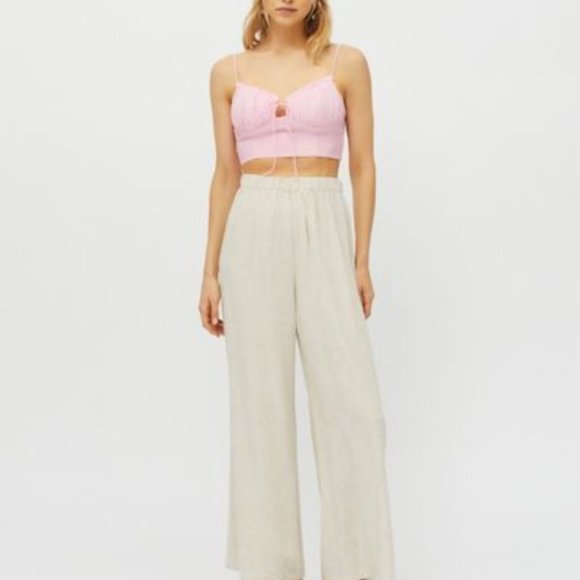 Urban Outfitters Kiss the Sky Gather Cropped Cami - Picture 3 of 8